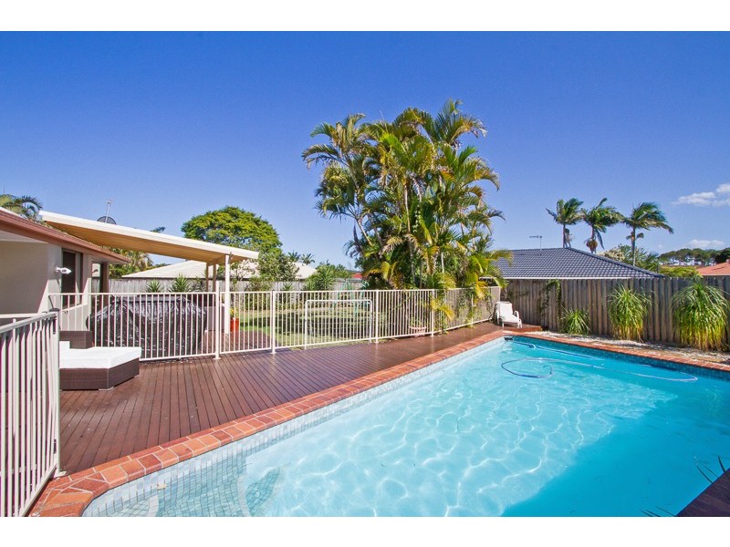 Elanora QLD 4221