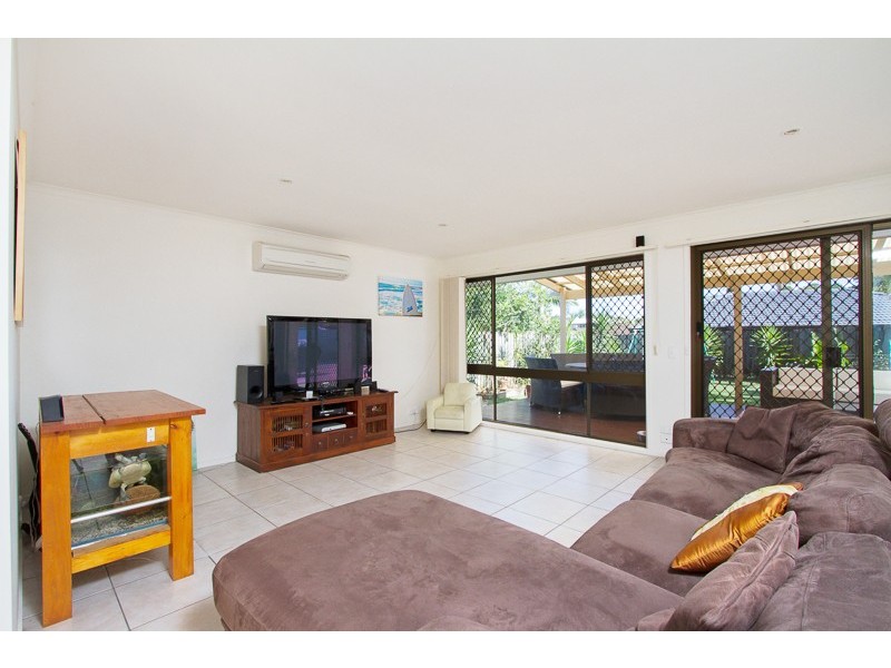 Elanora QLD 4221