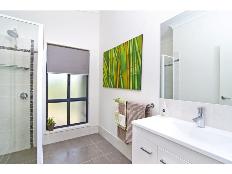 13 Border Drive, Currumbin Waters QLD 4223