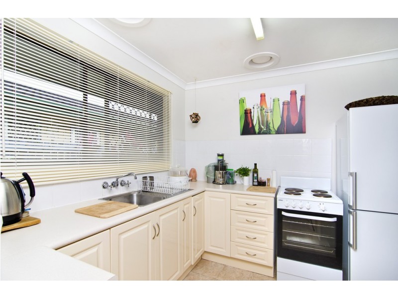 1/27 Leyte Avenue, Palm Beach QLD 4221