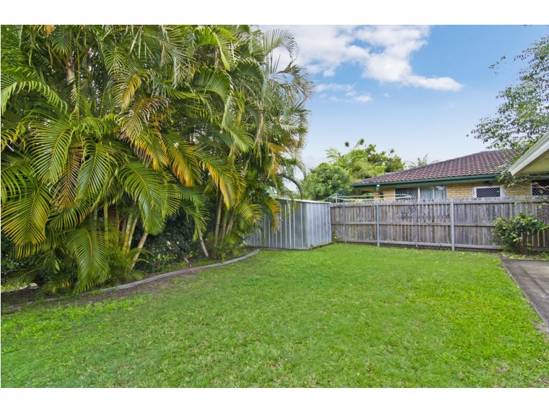 2/27 Leyte Avenue, Palm Beach QLD 4221