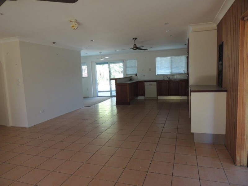 4 Chauvel Court, Currumbin Waters QLD 4223