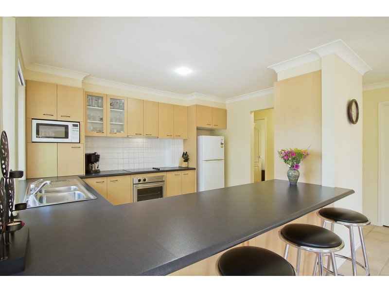 10 Barlee Court, Elanora QLD 4221