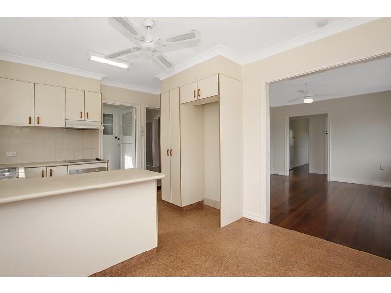 174 Cypress Terrace, Palm Beach QLD 4221