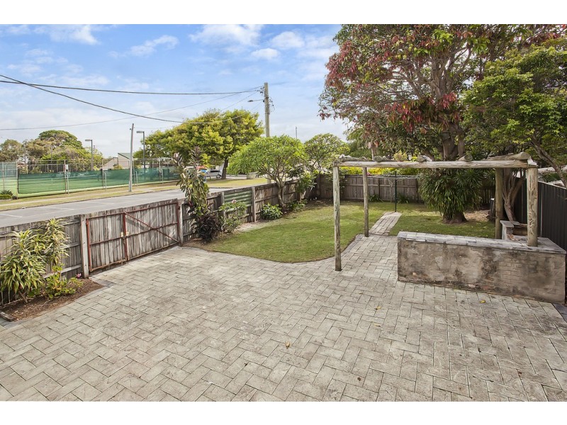 174 Cypress Terrace, Palm Beach QLD 4221