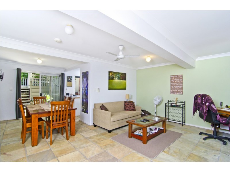 2/25 Hillcrest Avenue, Tugun QLD 4224