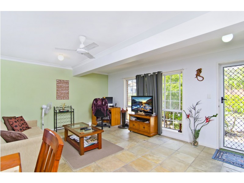 2/25 Hillcrest Avenue, Tugun QLD 4224