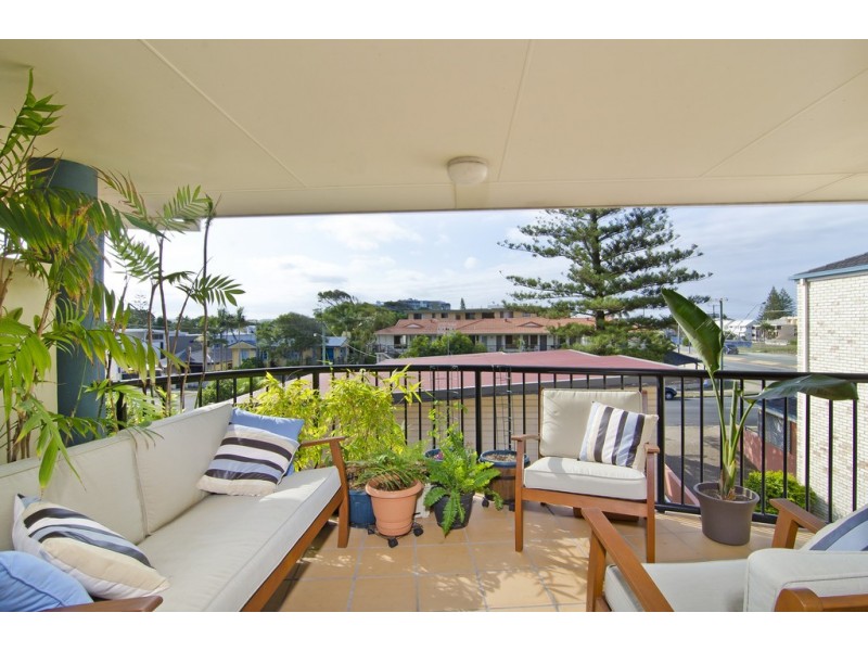 11/1064 Gold Coast Highway, Palm Beach QLD 4221