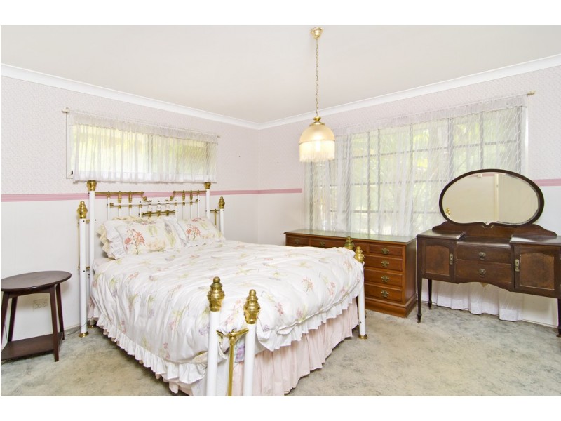 10 Heartwood Avenue, Elanora QLD 4221