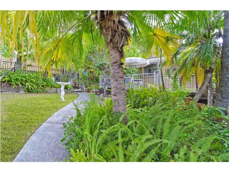 10 Heartwood Avenue, Elanora QLD 4221