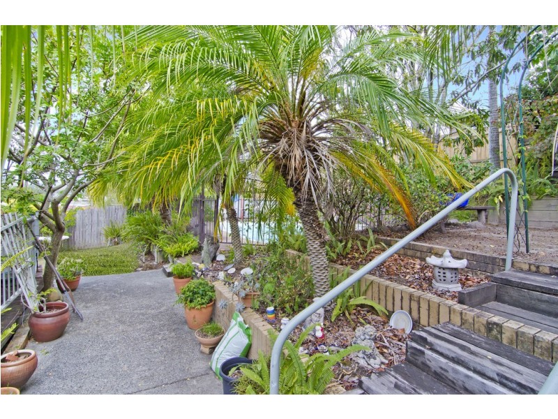 10 Heartwood Avenue, Elanora QLD 4221