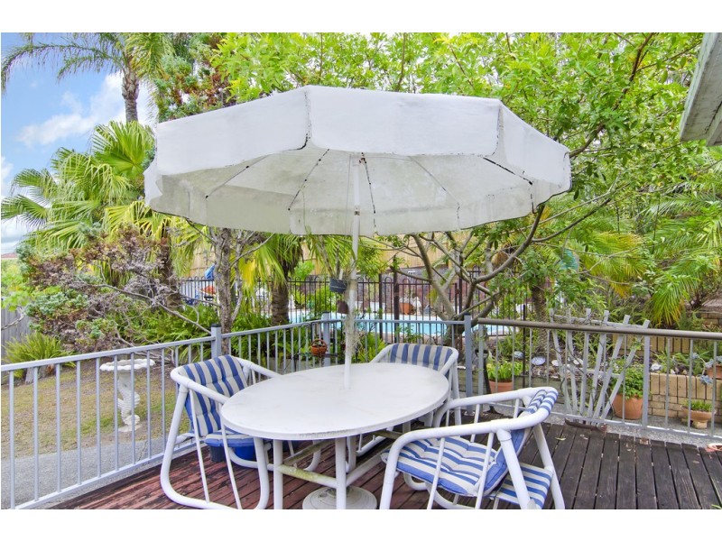 10 Heartwood Avenue, Elanora QLD 4221