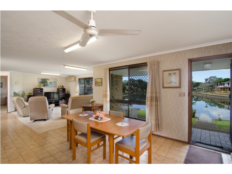 4 Spinnaker Court, Currumbin Waters QLD 4223