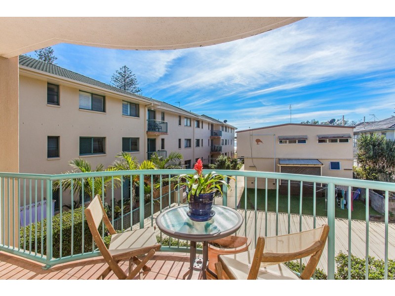 Unit 20/147 Golden Four Drive, Bilinga QLD 4225