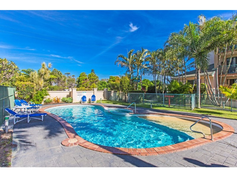 Unit 20/147 Golden Four Drive, Bilinga QLD 4225