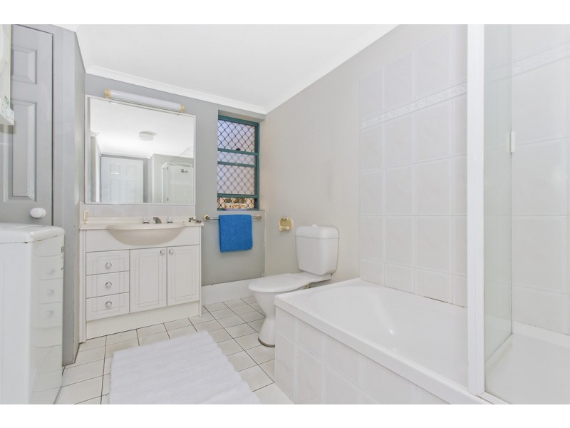 Unit 20/147 Golden Four Drive, Bilinga QLD 4225