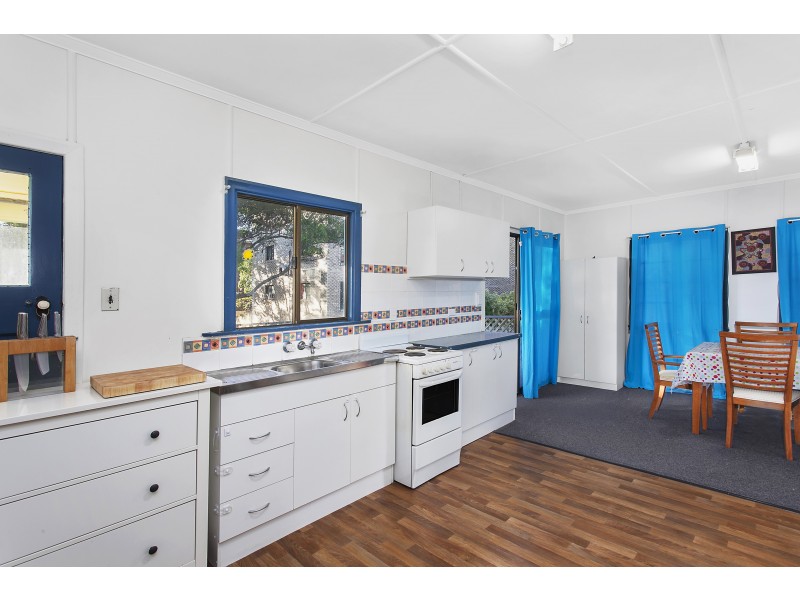 Palm Beach QLD 4221