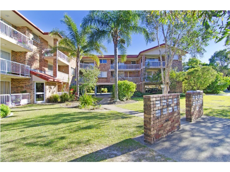 9/5 Rolan Court, Palm Beach QLD 4221
