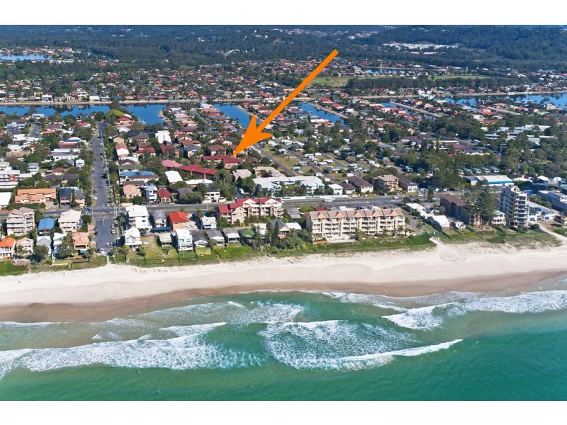 9/5 Rolan Court, Palm Beach QLD 4221