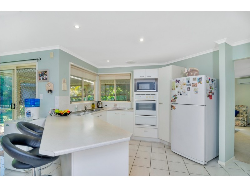 5 Silver Glade Drive, Elanora QLD 4221