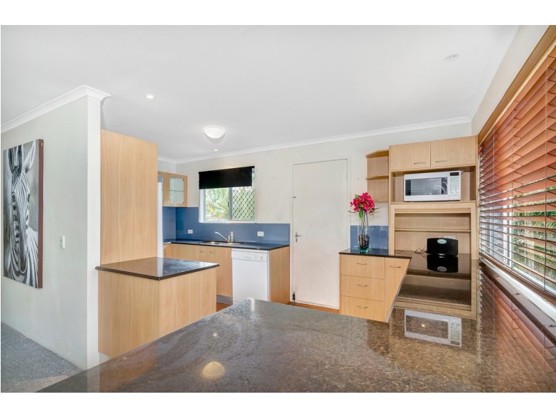 37 Matilda Street, Burleigh Heads QLD 4220