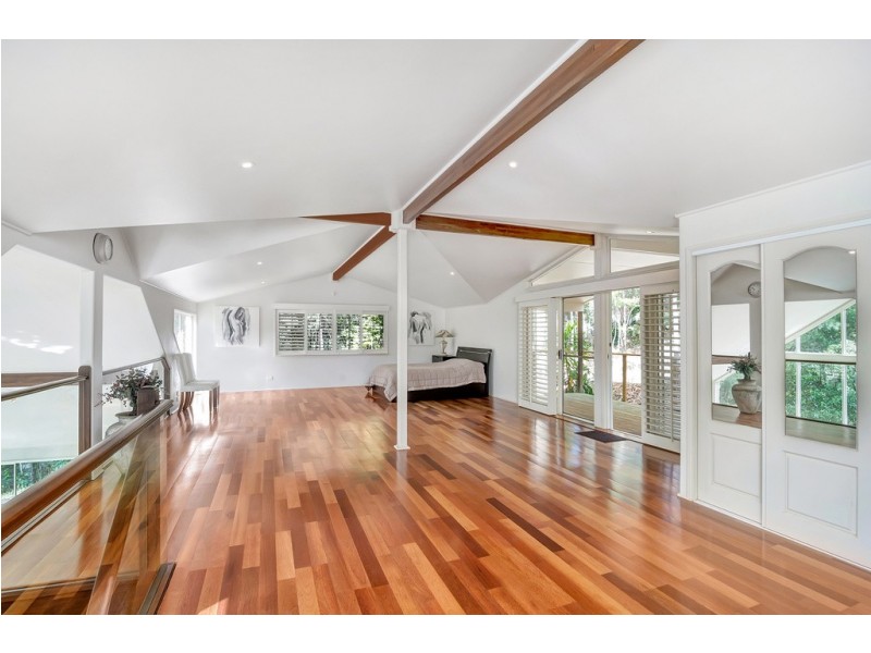 29 Calcita Avenue, Elanora QLD 4221