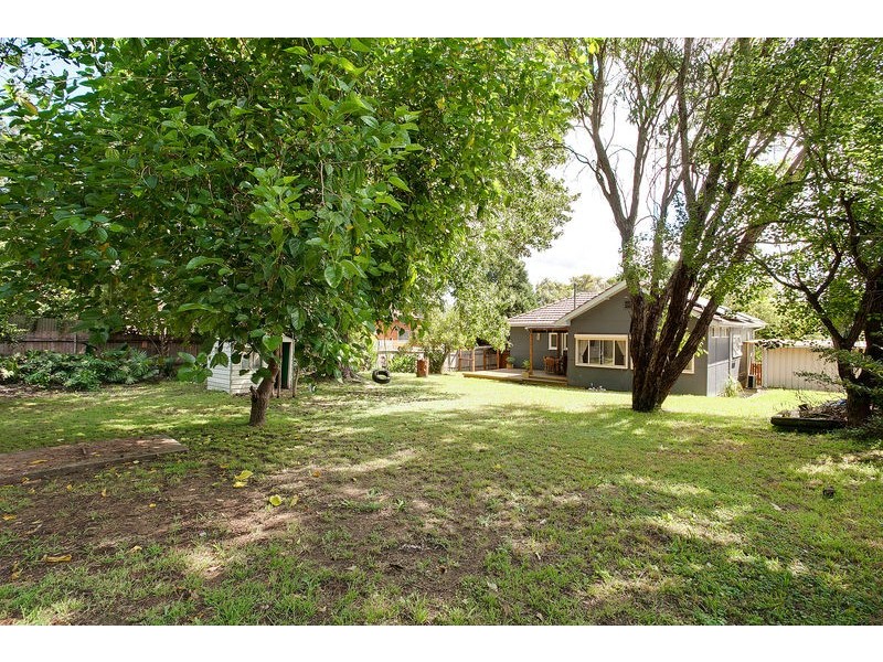 55 Farnsworth Avenue, Campbelltown NSW 2560