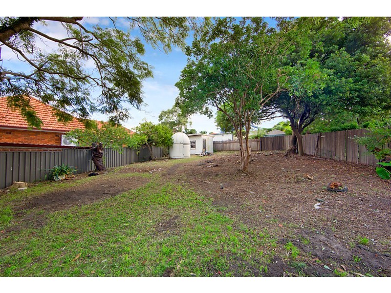 Russell Lea NSW 2046