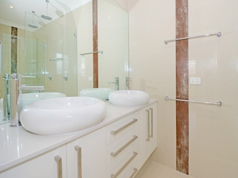 4 Stalwart Street, Johnston NT 0832