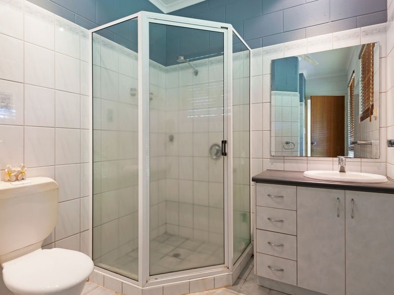 215 Woodcote Crescent, Girraween NT 0836