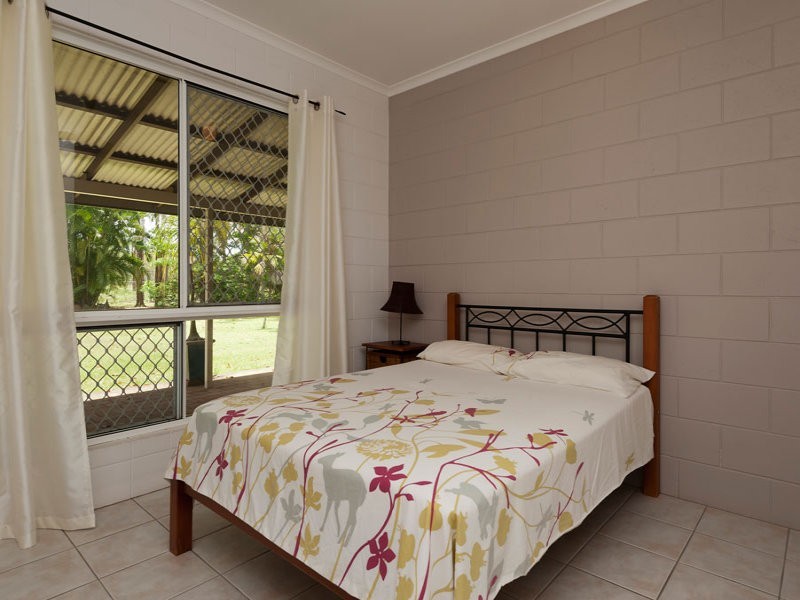 215 Woodcote Crescent, Girraween NT 0836