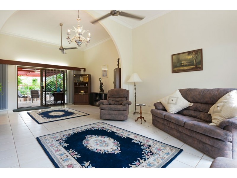 11 Sundew Court, Karama NT 0812