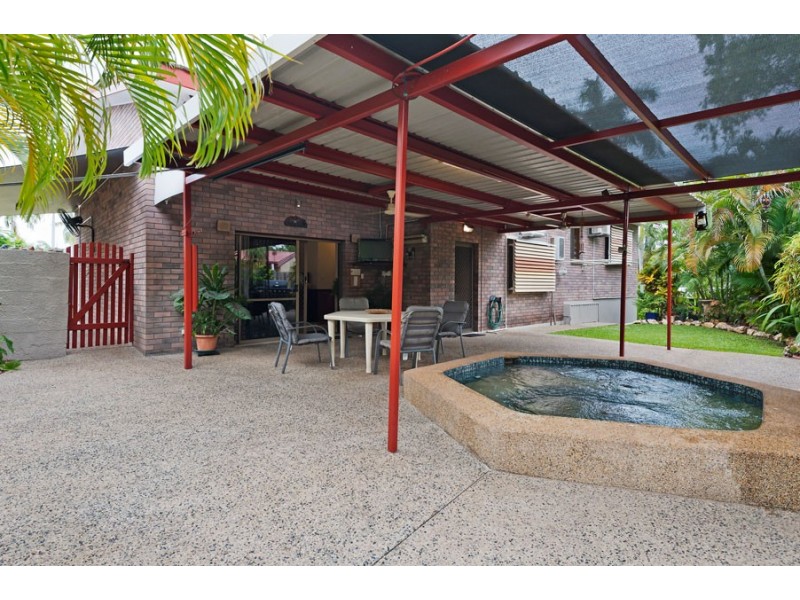 11 Sundew Court, Karama NT 0812