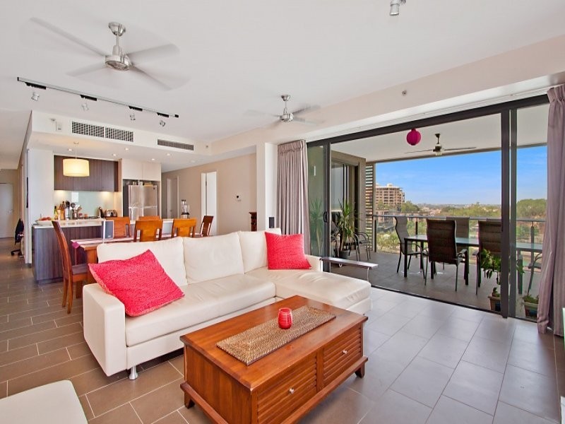 351/19B Kitchener Drive, Darwin NT 0800