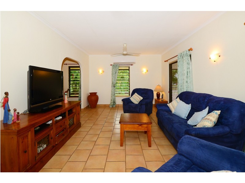 9 Caledonian Street, Anula NT 0812