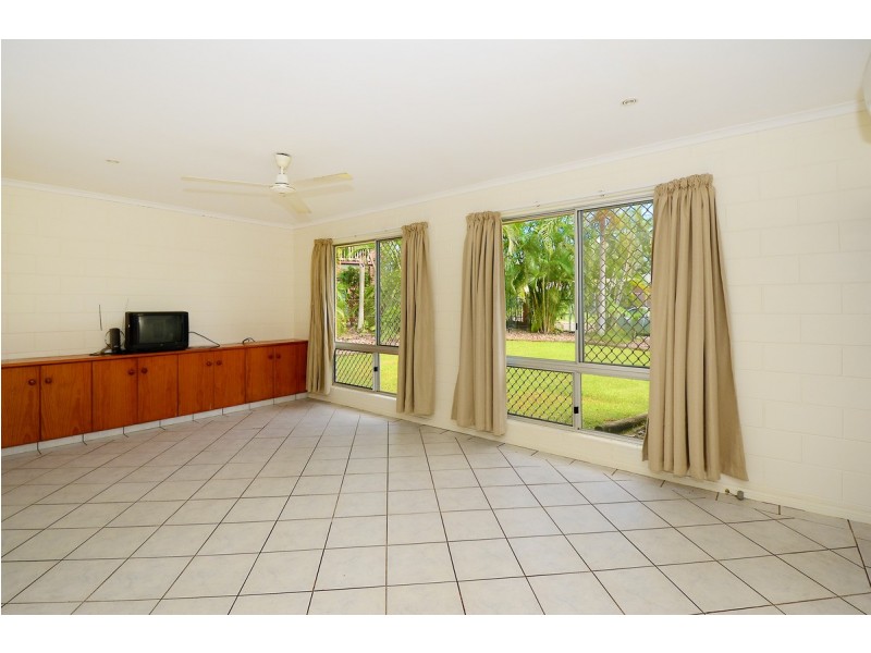 2 Vitex Court, Karama NT 0812