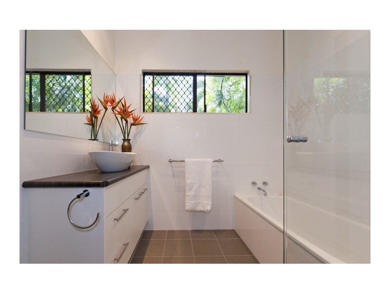 178 Dick Ward Drive, Coconut Grove NT 0810