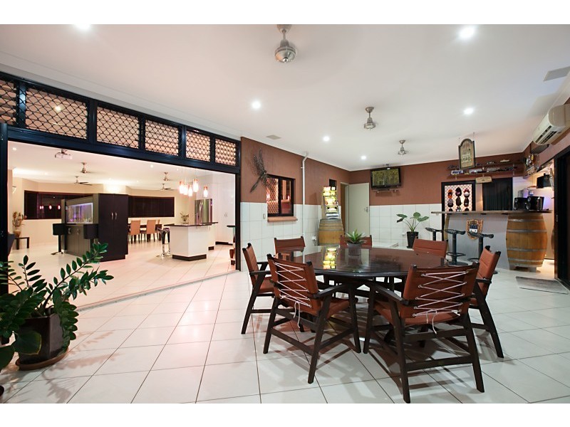 5 Watson Court, Farrar NT 0830