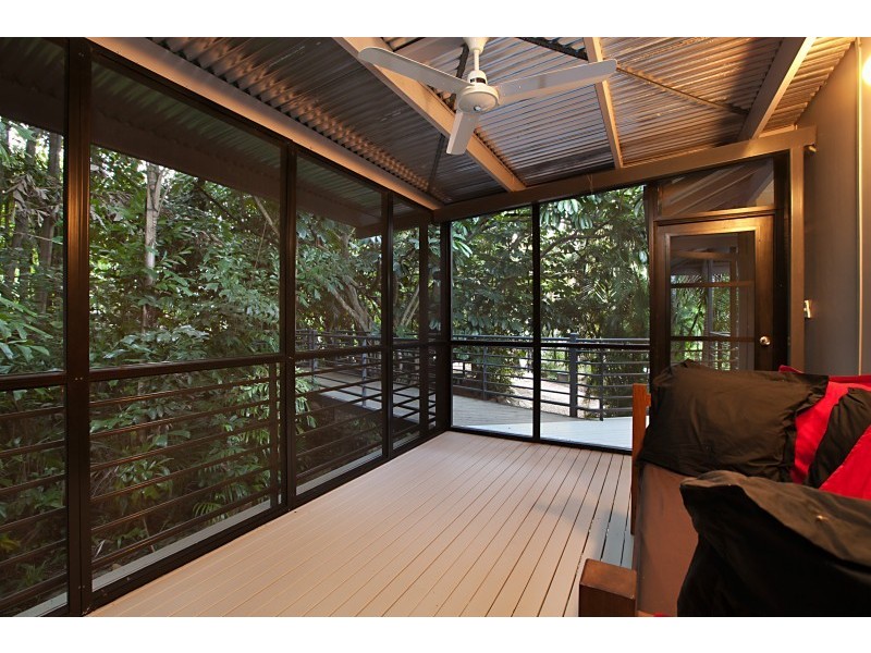 2 Lovegrove Street, Ludmilla NT 0820