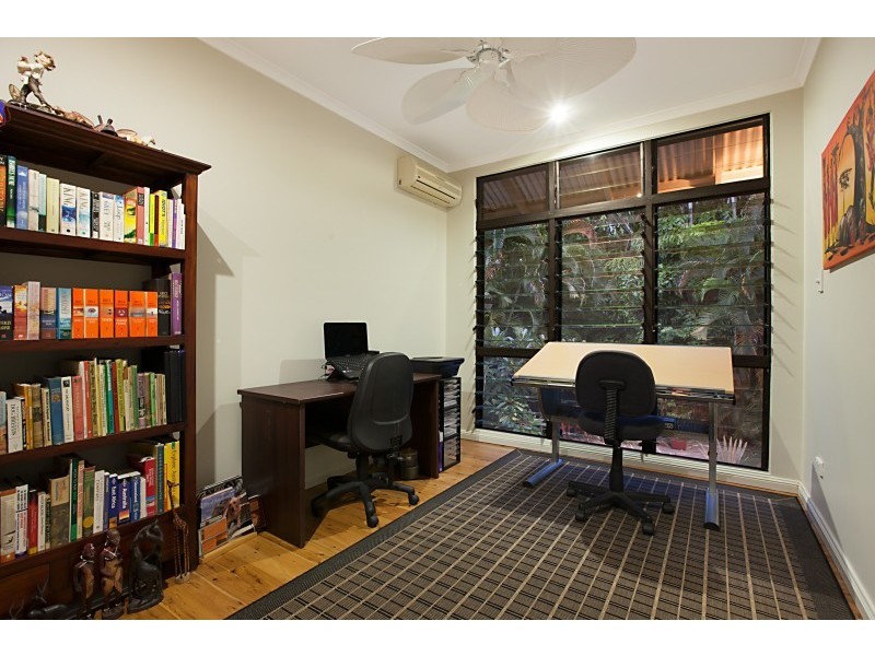 2 Lovegrove Street, Ludmilla NT 0820
