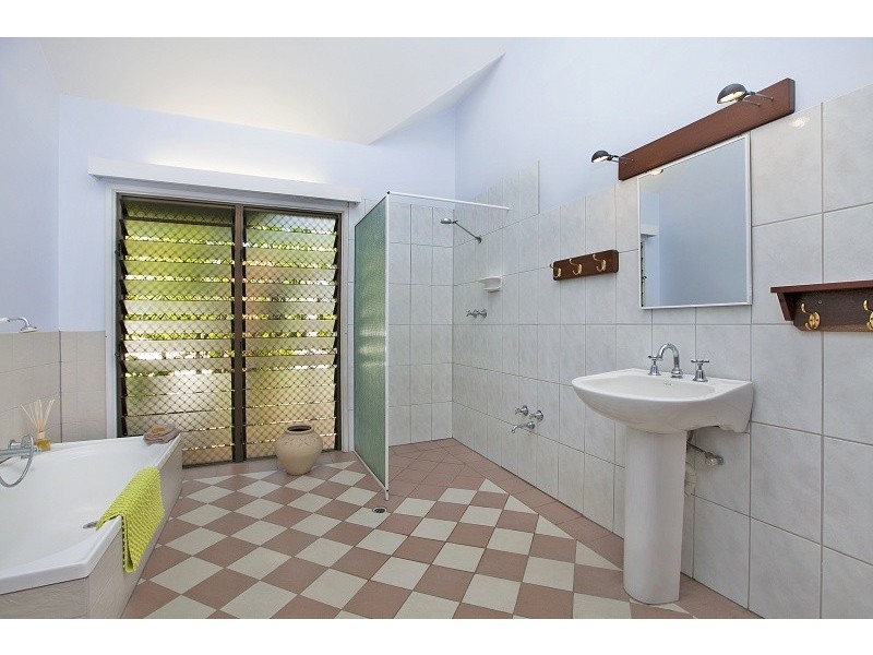 17 Augusta Drive, Marrara NT 0812