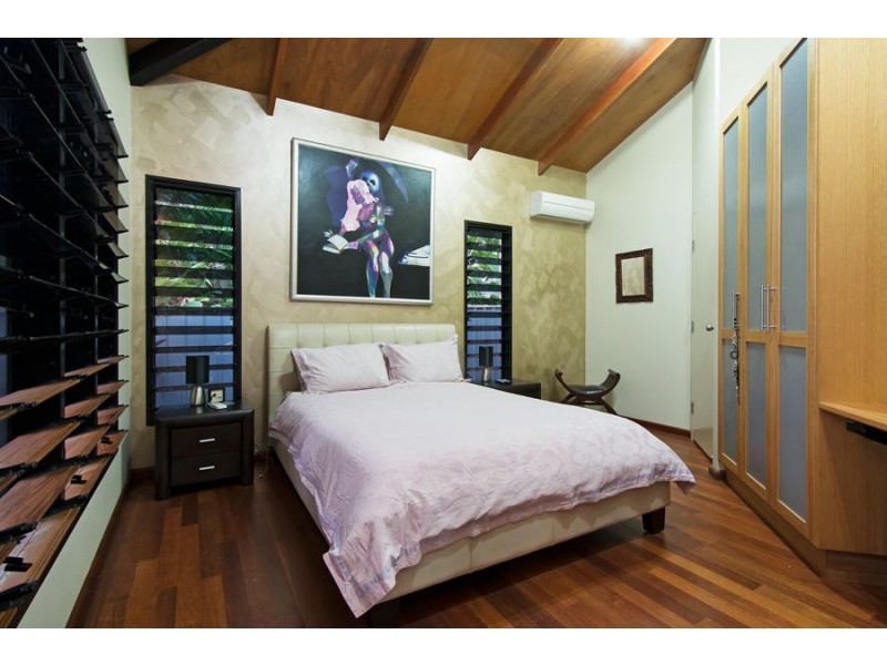 34 Chapman Road, Rapid Creek NT 0810