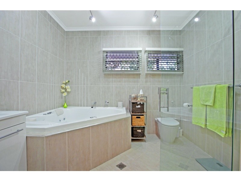 21 Copperfield Crescent, Anula NT 0812