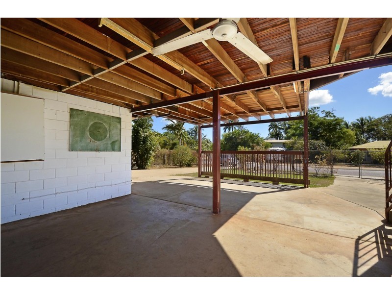 17 Mahogany Crescent, Karama NT 0812