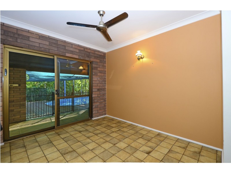 12 Luther Court, Gray NT 0830