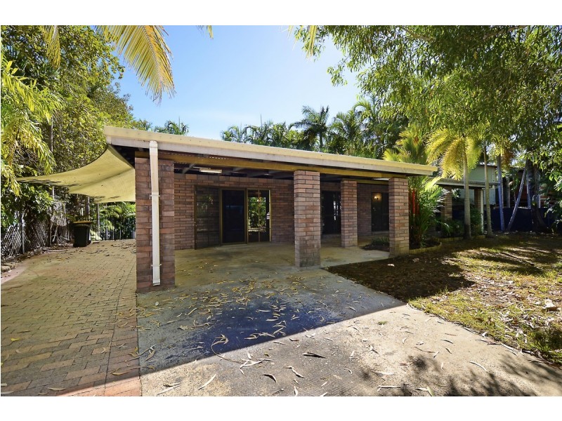 12 Luther Court, Gray NT 0830