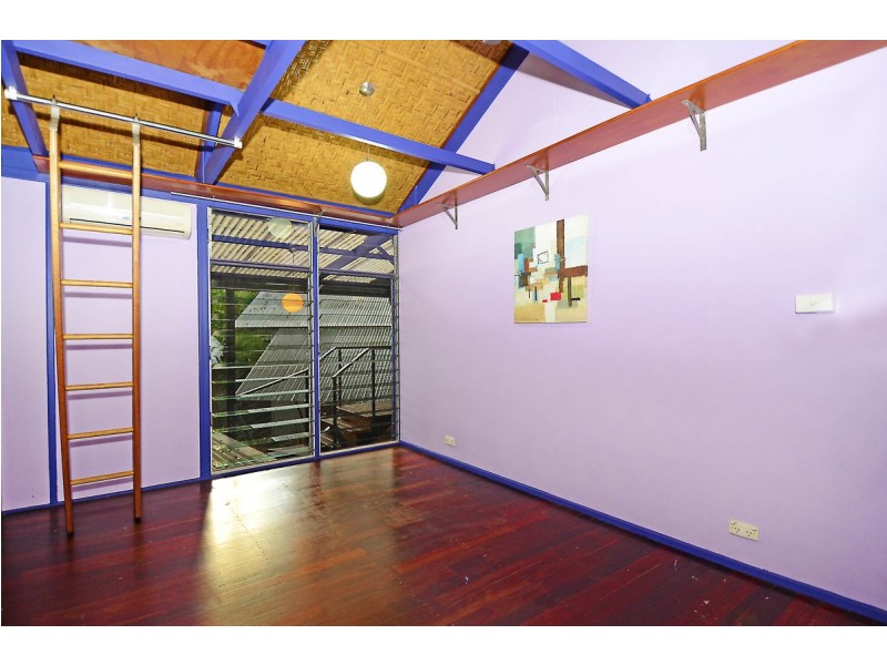 27 Martin Crescent, Coconut Grove NT 0810