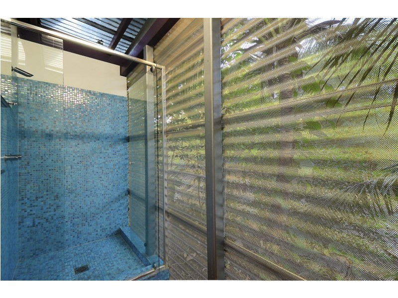 27 Martin Crescent, Coconut Grove NT 0810