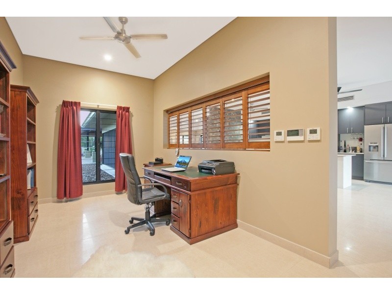 10 Emanuel Road, Girraween NT 0836