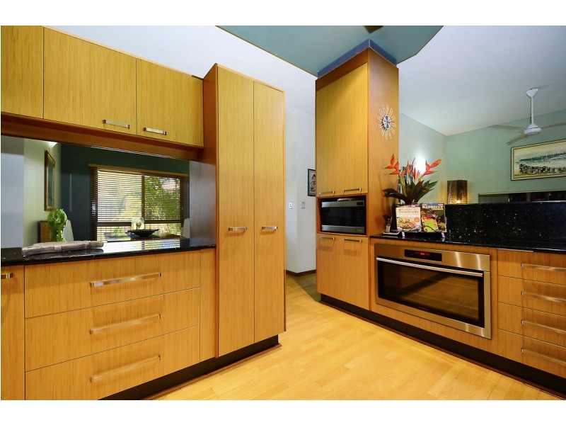 8 Sariago Court, Woolner NT 0820